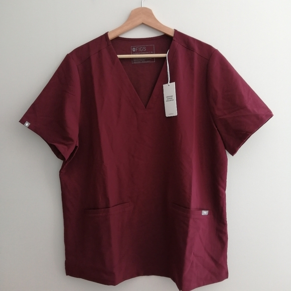 NWT Figs Casma 3 Pocket Short Sleeve Scrub Top Burgundy XL - Picture 3 of 16